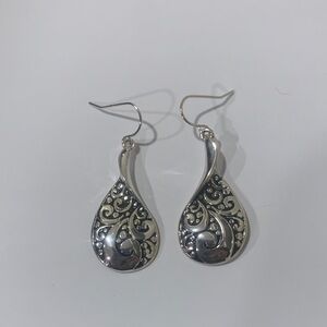 New Brighton Elegant Silver filigree Teardrop Earrings